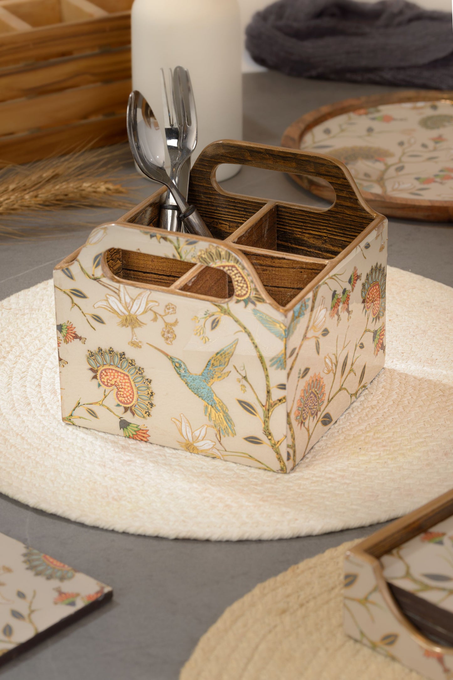 Gardenia exotica - 4 part cutlery holder