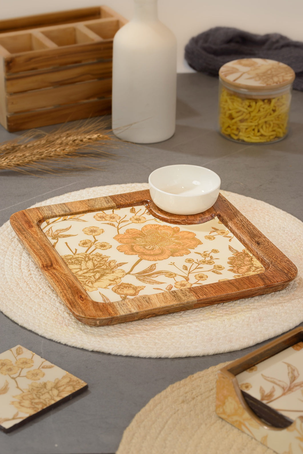 Rosa - Chip & dip wooden platter
